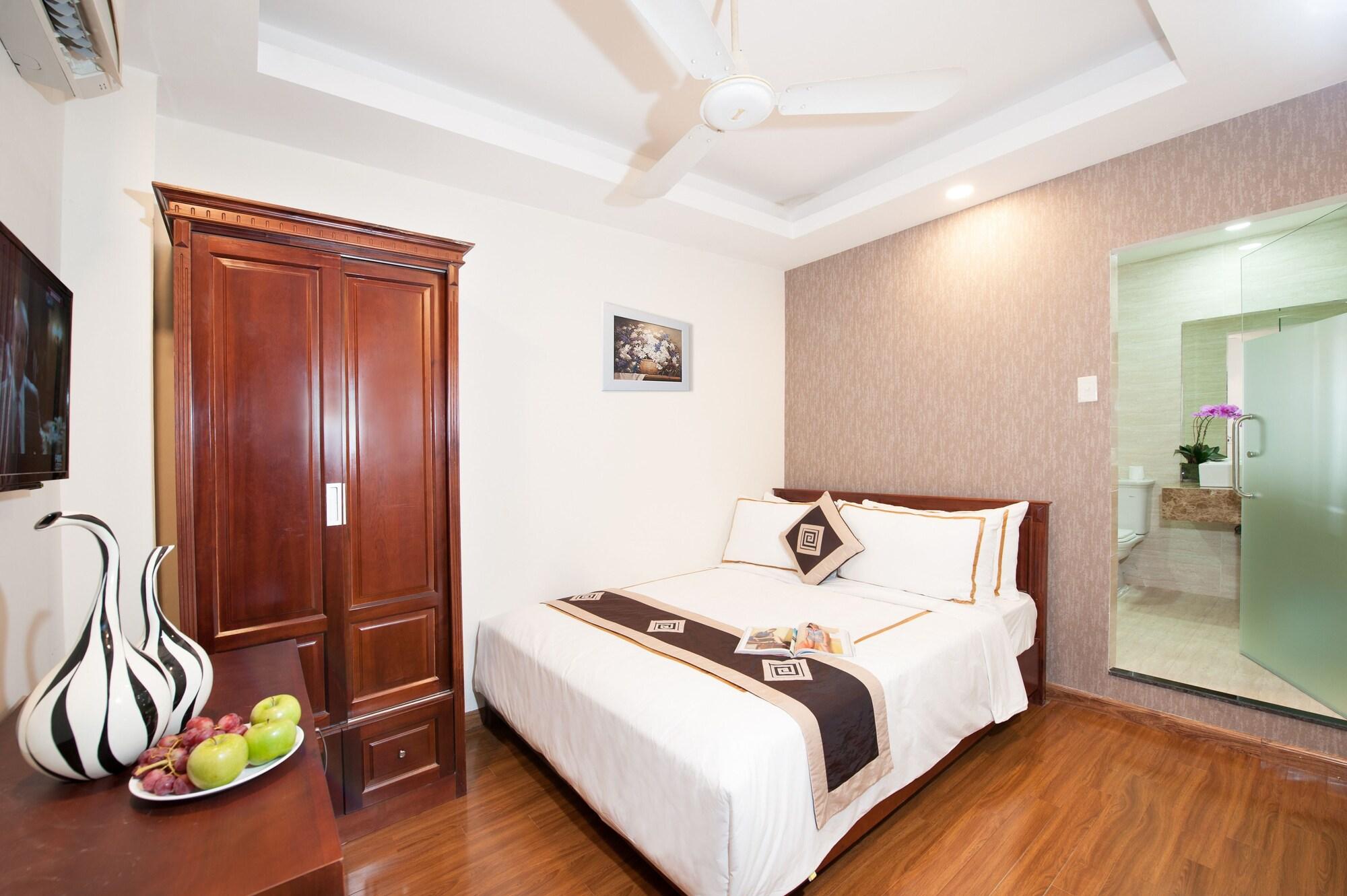 Lan Anh Hotel Ho Chi Minh City Exterior photo